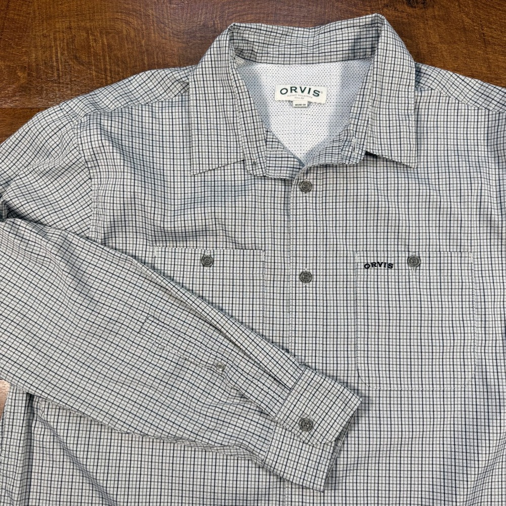 Orvis Button Down Shirt Mens XL White Navy Blue Check Mesh Lined Roll Tab Sleeve